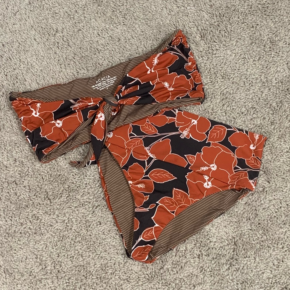 Acacia Swimwear set